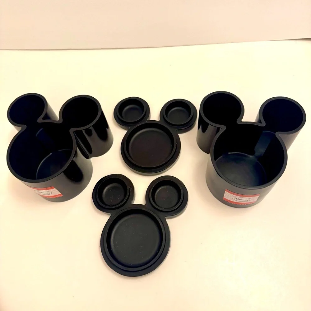 NWT. Disney resin jars set of 2 with lids. Classic Mickey resin trinket jars